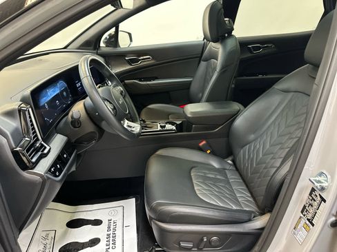 Used 2024 Kia Sportage X-Pro image 4
