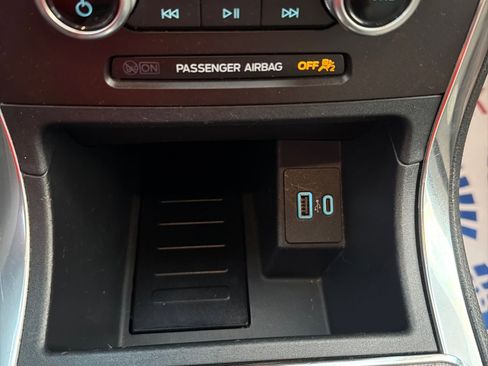 Used 2021 Ford Edge Titanium w/ Cargo Accessory Package FWD image 28