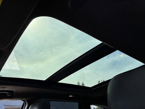 Used 2015 Jeep Grand Cherokee Summit image 19