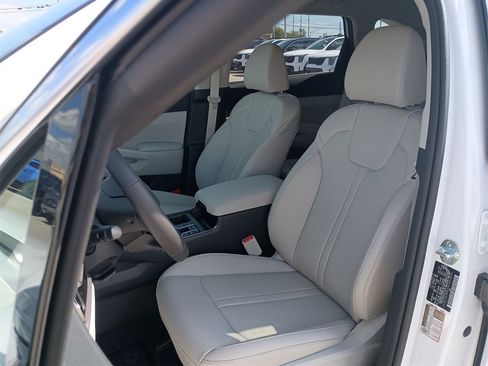 New 2026 Kia Sorento EX image 17