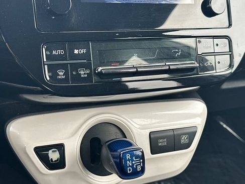 Used 2016 Toyota Prius Two FWD image 23