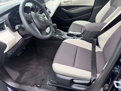 Used 2026 Toyota Corolla LE FWD image 10