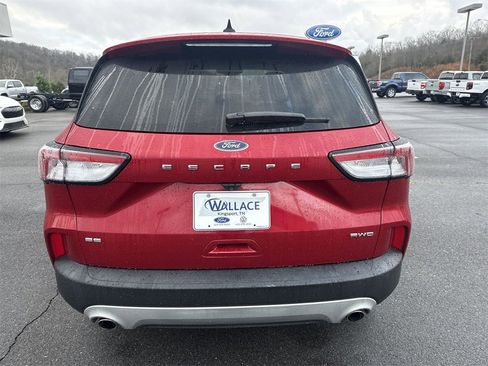 Certified 2022 Ford Escape SE w/ Cold Weather Package image 5