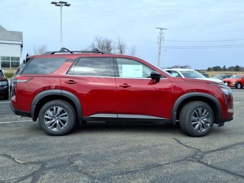 New 2026 Nissan Pathfinder SV AWD/4WD image 3