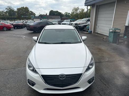 Used 2015 MAZDA MAZDA3 i Touring image 18