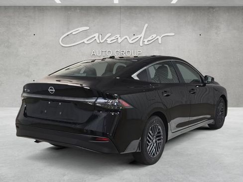 New 2026 Nissan Sentra SV FWD image 16