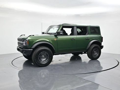 Used 2025 Ford Bronco Badlands AWD/4WD image 6