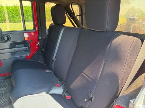 Used 2009 Jeep Wrangler Unlimited X AWD/4WD image 16