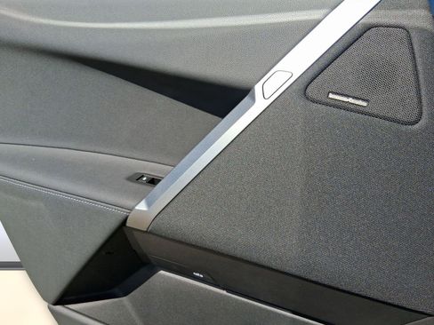 New 2026 BMW iX xDrive60 w/ M Sport Package image 25