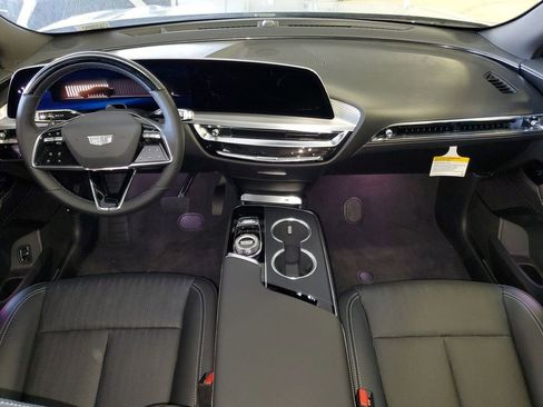 New 2026 Cadillac Lyriq Sport w/ LPO, ONYX Package AWD/4WD image 13