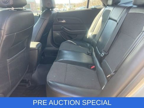 Used 2015 Chevrolet Malibu LT w/ Power Convenience Package image 12