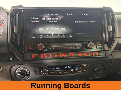 Used 2025 Nissan Frontier PRO-4X AWD/4WD image 17