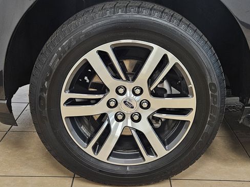 Used 2024 Ford Expedition Max Limited image 48