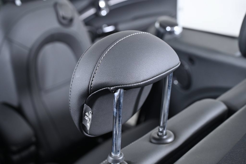 Used 2024 MINI Cooper S FWD image 31
