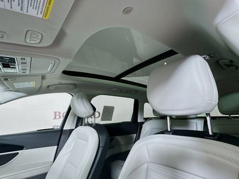 New 2026 Lincoln Nautilus Reserve w/ Jet Appearance Package image 22