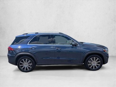 Certified 2024 Mercedes-Benz GLE 450e 4MATIC image 4