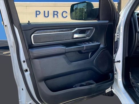 Used 2020 RAM 1500 Big Horn AWD/4WD image 23