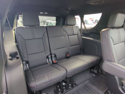 New 2026 Chevrolet Suburban RST w/ RST Capability Package image 36