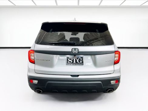 Used 2021 Honda Passport Sport image 5