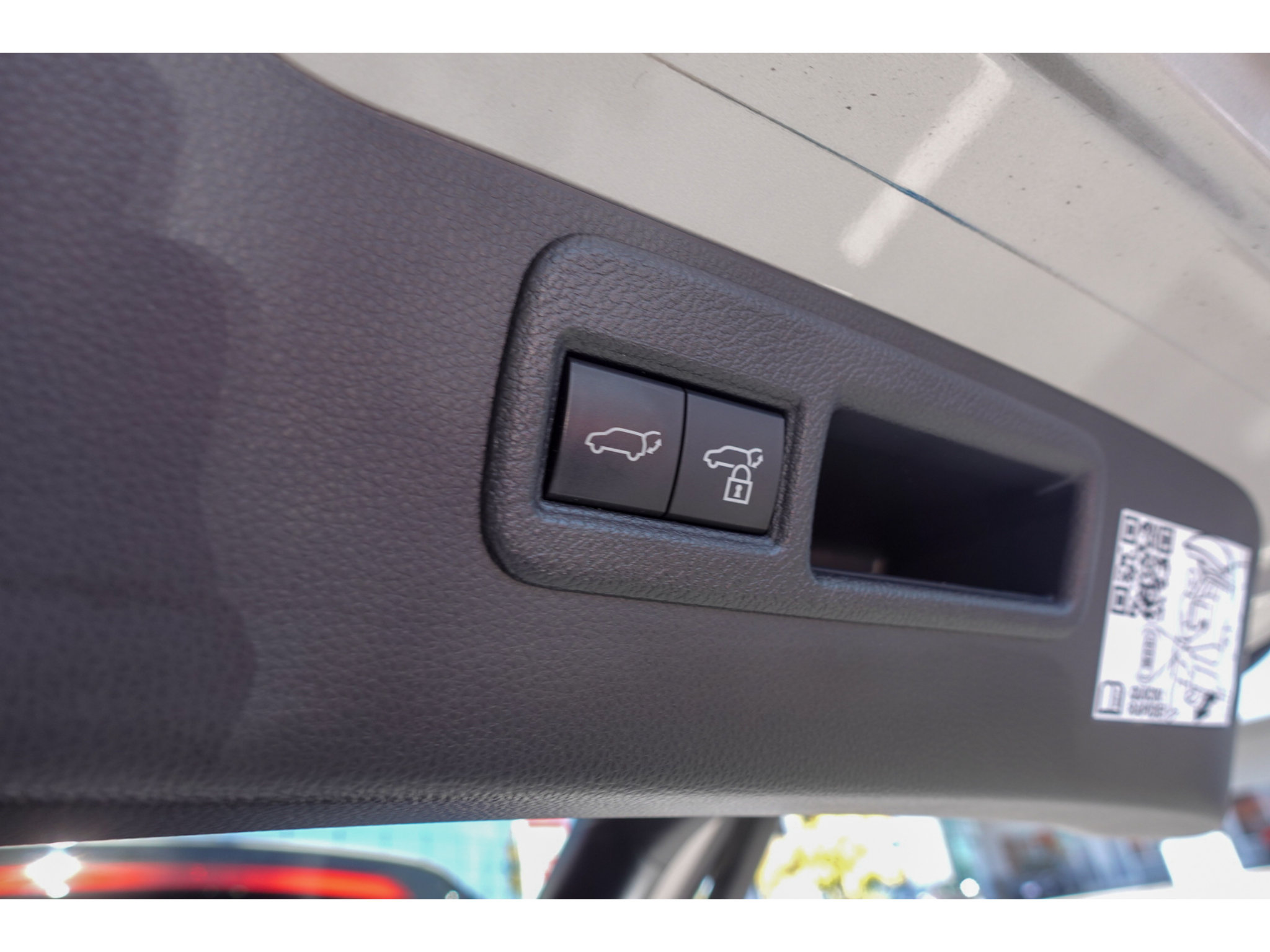 Used 2024 Toyota Venza XLE AWD/4WD image 26