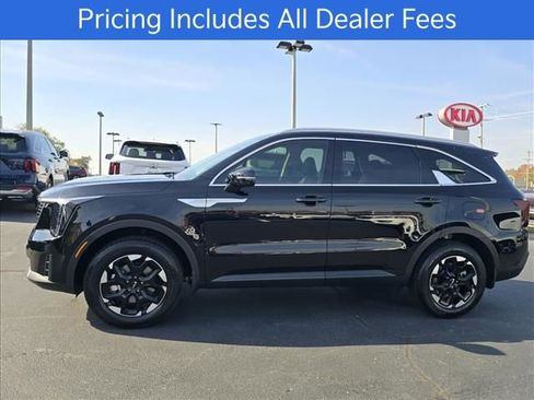 New 2026 Kia Sorento S AWD/4WD image 6