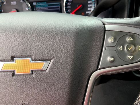 Used 2019 Chevrolet Silverado 1500 LT RWD image 25