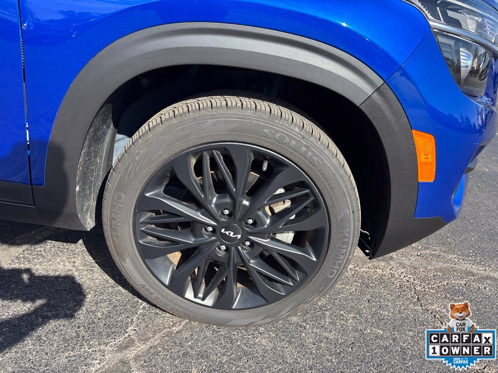 Used 2022 Kia Seltos Nightfall Edition AWD/4WD image 12