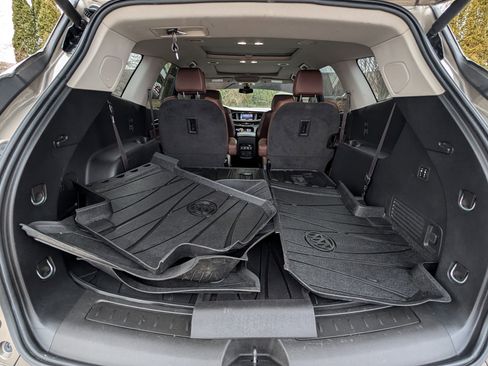 Used 2020 Buick Enclave Avenir w/ Avenir Technology Package image 35