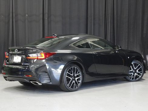 Used 2018 Lexus RC 300 AWD image 5