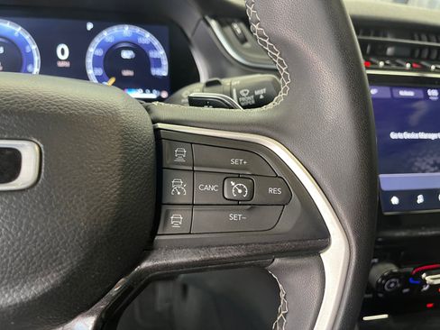 Used 2023 Jeep Grand Cherokee L Laredo AWD/4WD image 18