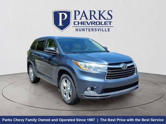Used 2015 Toyota Highlander Limited Platinum AWD/4WD video 1
