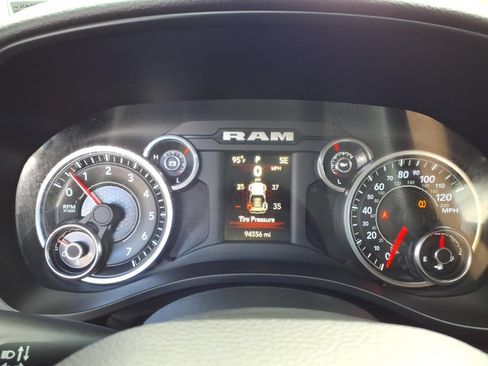 Used 2019 RAM 1500 Big Horn AWD/4WD image 15
