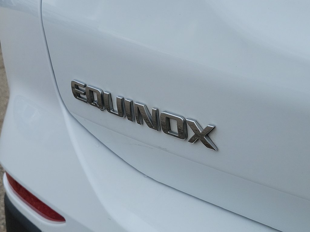 Used 2024 Chevrolet Equinox LT w/ LPO, Cargo Package FWD image 35