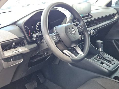 Used 2025 Honda CR-V LX image 13
