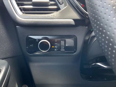 Used 2023 Ford Escape ST-Line w/ Tech Pack #1 FWD image 32