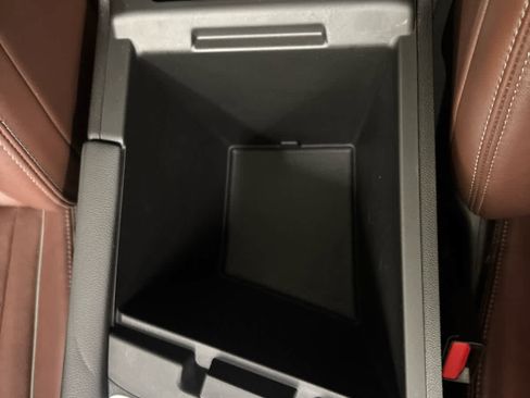 Used 2018 Buick Enclave Avenir w/ Avenir Technology Package image 32