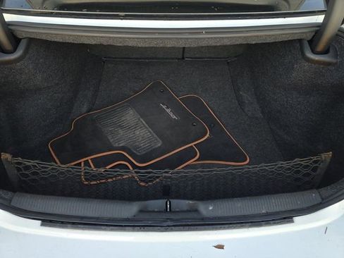 Used 2016 Dodge Charger SRT Hellcat image 18