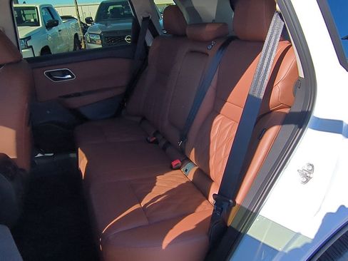 New 2026 Nissan Rogue Platinum w/ Platinum Premium Package AWD/4WD image 26