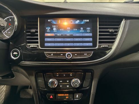 Used 2018 Buick Encore Preferred image 16