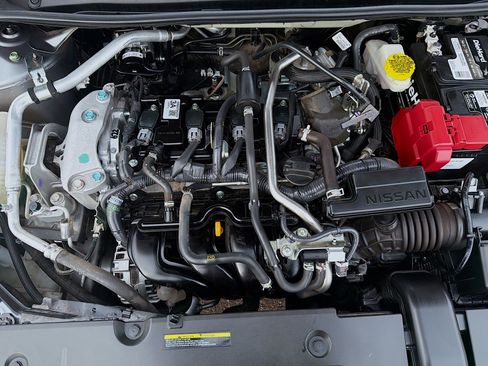 Used 2024 Nissan Sentra S FWD image 30