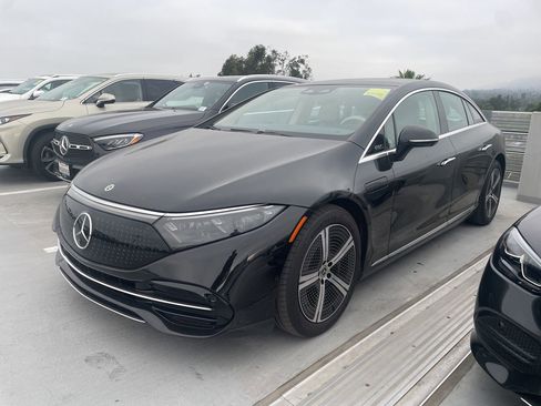 Certified 2023 Mercedes-Benz EQS 450+ Sedan image 4