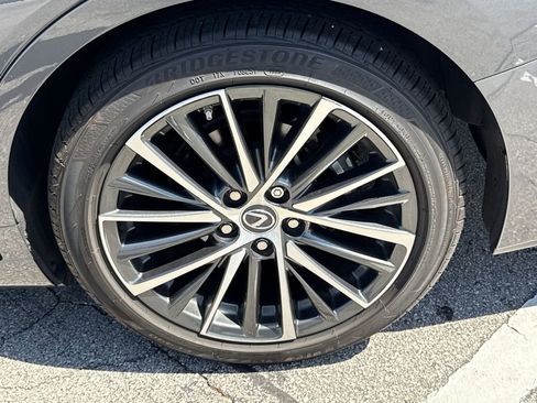 Used 2025 Lexus ES 350 w/ Premium Package image 31