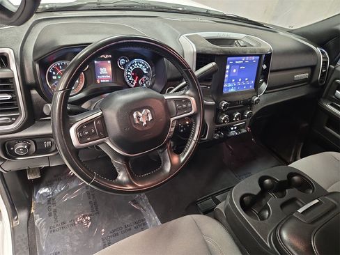 Used 2024 RAM 2500 Big Horn image 15