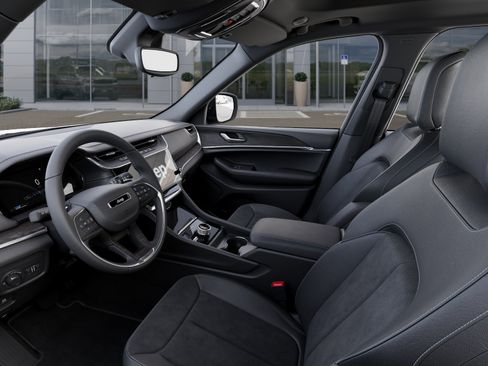New 2026 Jeep Grand Cherokee Altitude AWD/4WD image 21