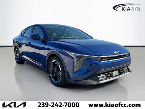 New 2025 Kia K4 EX image 7