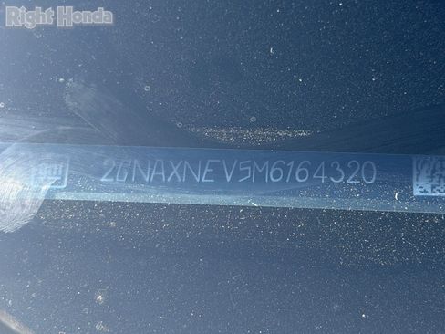 Used 2021 Chevrolet Equinox Premier w/ Redline Edition FWD image 14
