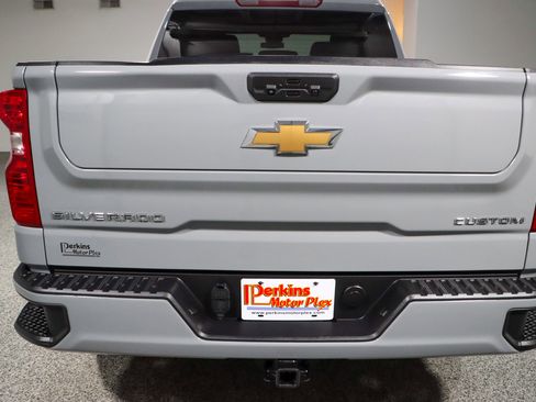 Used 2024 Chevrolet Silverado 1500 Custom AWD/4WD image 8