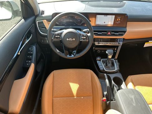 New 2026 Kia Seltos EX AWD/4WD image 24