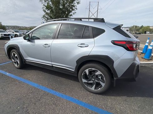 Used 2024 Subaru Crosstrek 2.5i Limited AWD/4WD image 2