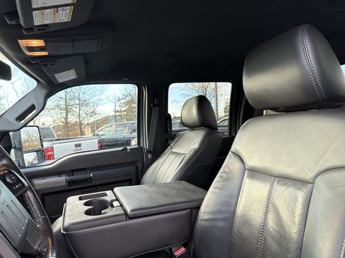 Used 2011 Ford F350 Lariat w/ Lariat Interior Pkg image 23